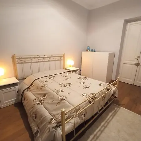 Paradise - Brignole Station Guest house Genoa