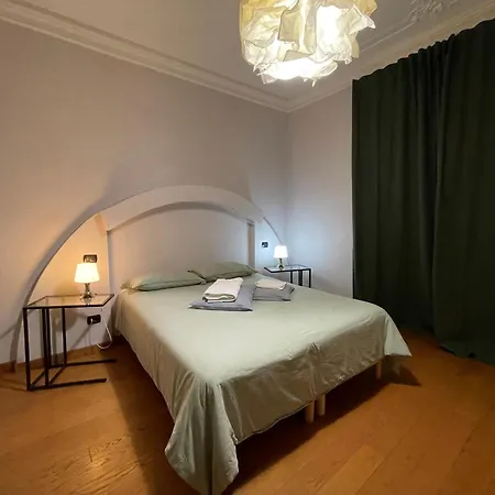 Paradise - Brignole Station Guest house *